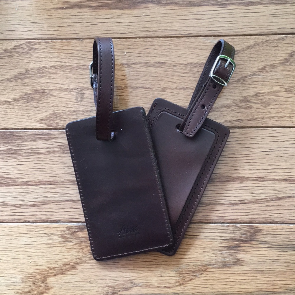2 Abas Brown Leather Luggage Tags